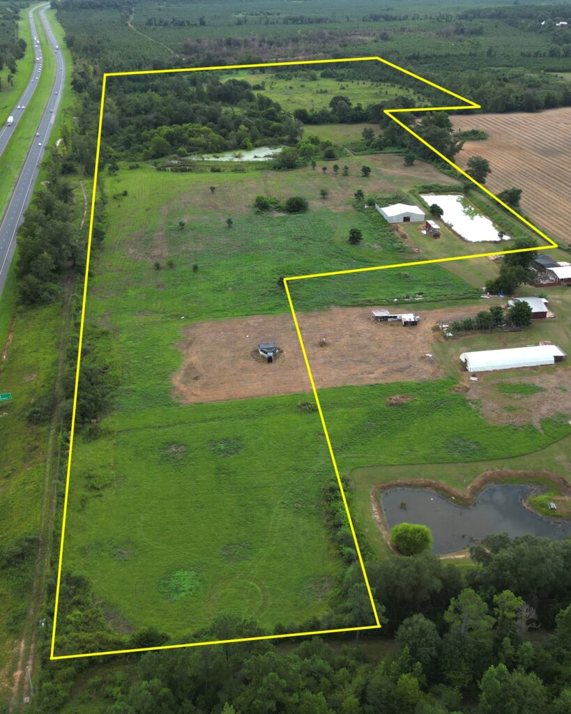 Whirling Drone Real Estate Photo 1022